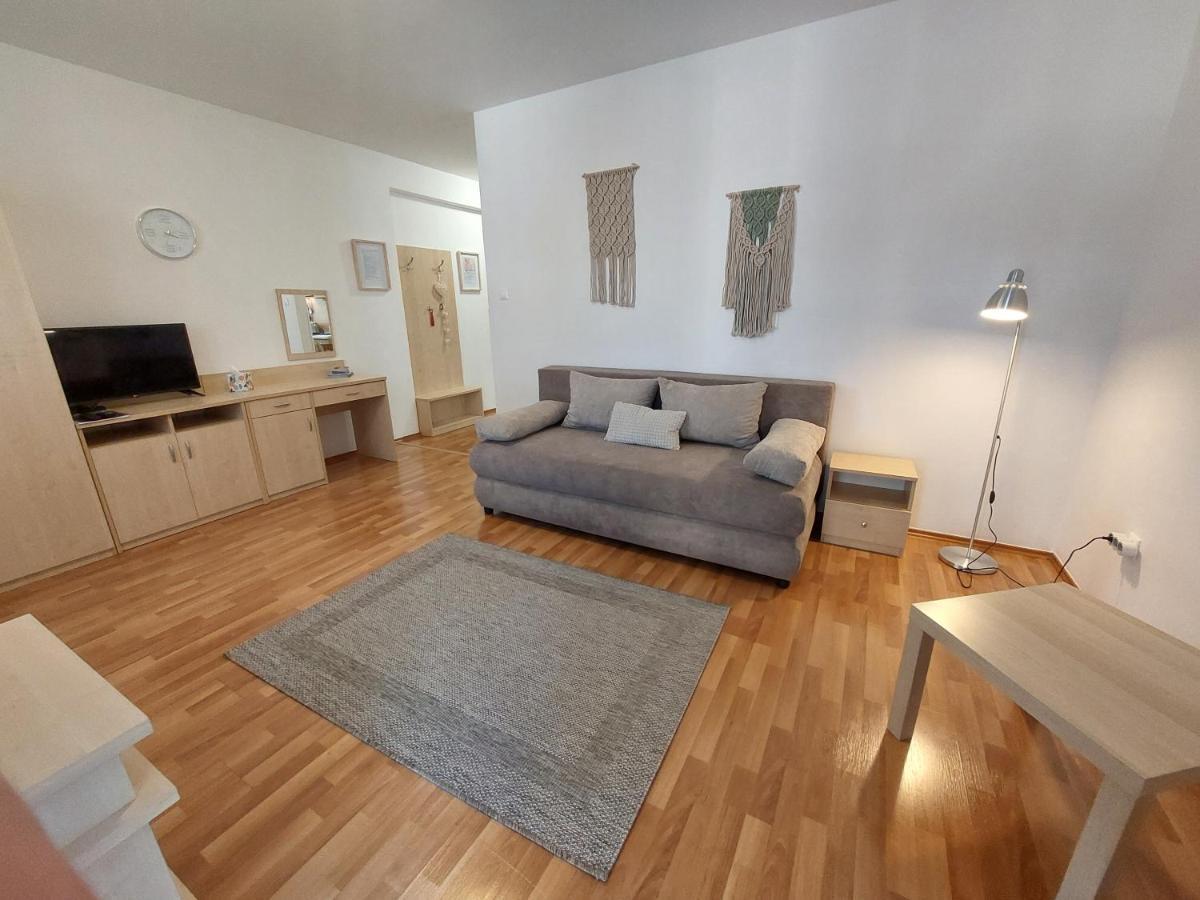 Myrelax Apartment - Hajdúszoboszló Kültér fotó